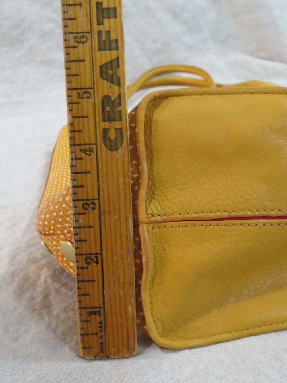 Hammitt Oliver Embossed Leather Tote Bag Yellow Golden Stud Detail, Dust Bag - Picture 16 of 16